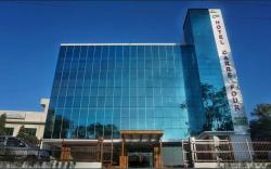 Hotel Carrefour