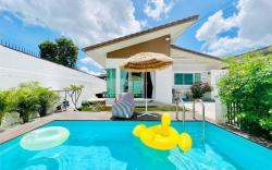 GAO Akira Pool Villa
