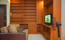 Homey and Warm 2BR at Marina Ancol By Travelio
