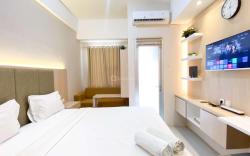 Homey Look Studio @ Transpark Juanda By Travelio