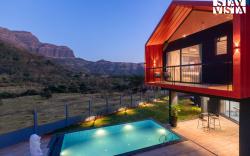 StayVista's Terra Tints - Mountainside Cabin 