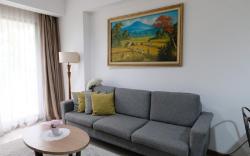 Modern 3BR Apt @ Midtown Signature Gading Serpong
