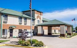 Quality Inn & Suites Altoona - Des Moines