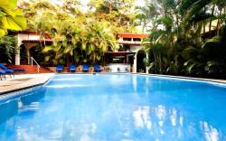 Hotel Villas Lirio