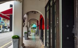 Hutton Suite Hotel