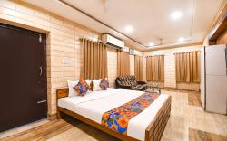 FabExpress Golden Suites - Nr. Park Circus 7 point