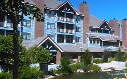 River Mountain Lodge
