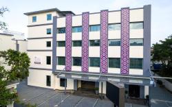 Lilac Hotel Guruvayur 				