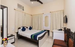 Capital O 8998 Hotel Aayash