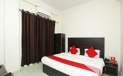 Hotel Ananta Inn