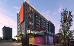 Lively Hotel on OAK Oklahoma City, Tapestry by Hilton
