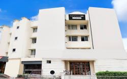 Super Townhouse Oak Vashi