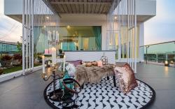 Olivia Beach Sea and Sky Pool Villa Huahin