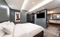 Hotel YAJA Gangseogu Office Branch