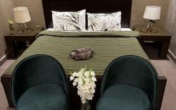 Canadian Guest house 