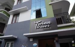 Twinn Waves