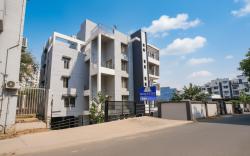 FabHotel Majestic Luxurious - Nr. Rajaram Bhiku Pathare Stadium