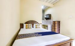 SPOT ON 93612 Kencana Homestay Syariah Near Masjid AL-BAROKAH Kanyuran