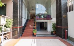 Golden House Hotel 
