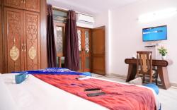 Fortune Home Service Apartment,2Bhk, D-198,Saket