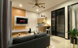 The Pinasti Villas