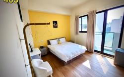 Huatian Elevator Inn 2-person room