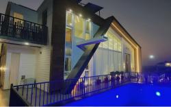 Shaw's Contemporary Residential Stay