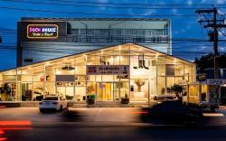 Duck house hostel & resort Khonkaen