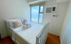 Short-stay  Condo Near St Lukes and US Embassy