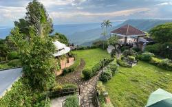 The Lakeview Suites 