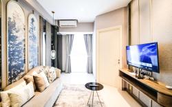 Simple 2BR at Benson Supermall Mansion By Travelio