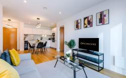 The Axium Suite: Modern 2 Bed w/ concierge