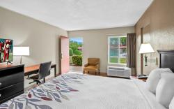 Red Roof Inn Hot Springs