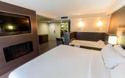 Holiday Inn Express Edmonton Downtown By IHG