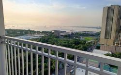 Breeze residences Pasay with Manila Bay view