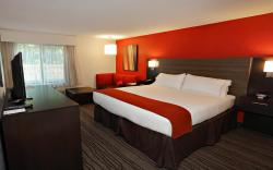 Holiday Inn Express Brentwood-South Cool Springs By IHG