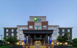 Holiday Inn Express Hotel & Suites Woodbridge By IHG
