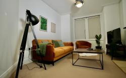 Luxe, 2 bed house Oxfordshire- Long term discounts, Families, Contractors, Relocators