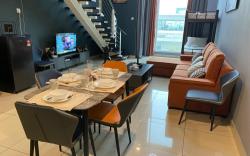 Duplex Loft Nr Midvalley 2/4pax 1B2R OKR 069