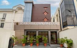 Treebo Rakshitha, Porur