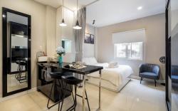 We Home TTT401- Cozy room near Ben Thanh- D1