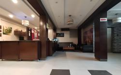Pine View Hotel 