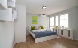 Wlr Apartments Hoza II