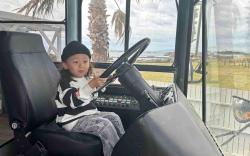 American School Bus Hotel! High-Temperature Sauna/BBQ/Open-Air Bath/View Deck/Shirahama