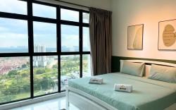 SkyLoft Projector Home | 3bed2Bath Bukit Indah