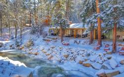 The Inn on Fall River & Fall River Cabins