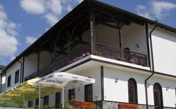 Rusaliite Adventure House