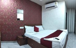 HOTEL GRAND VILLA (NEAR KOKLIBEN HOSPITAL)