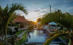 Blue Sky Villa Ceningan
