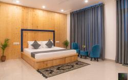 0ne Bedroom I Cloud Berry By ExoticStays